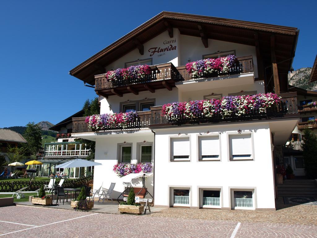 Garni Flurida Bed & Breakfast Selva di Val Gardena Exterior foto