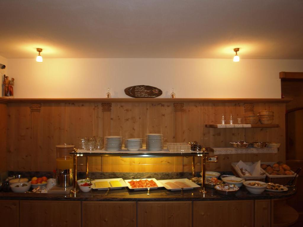 Garni Flurida Bed & Breakfast Selva di Val Gardena Exterior foto