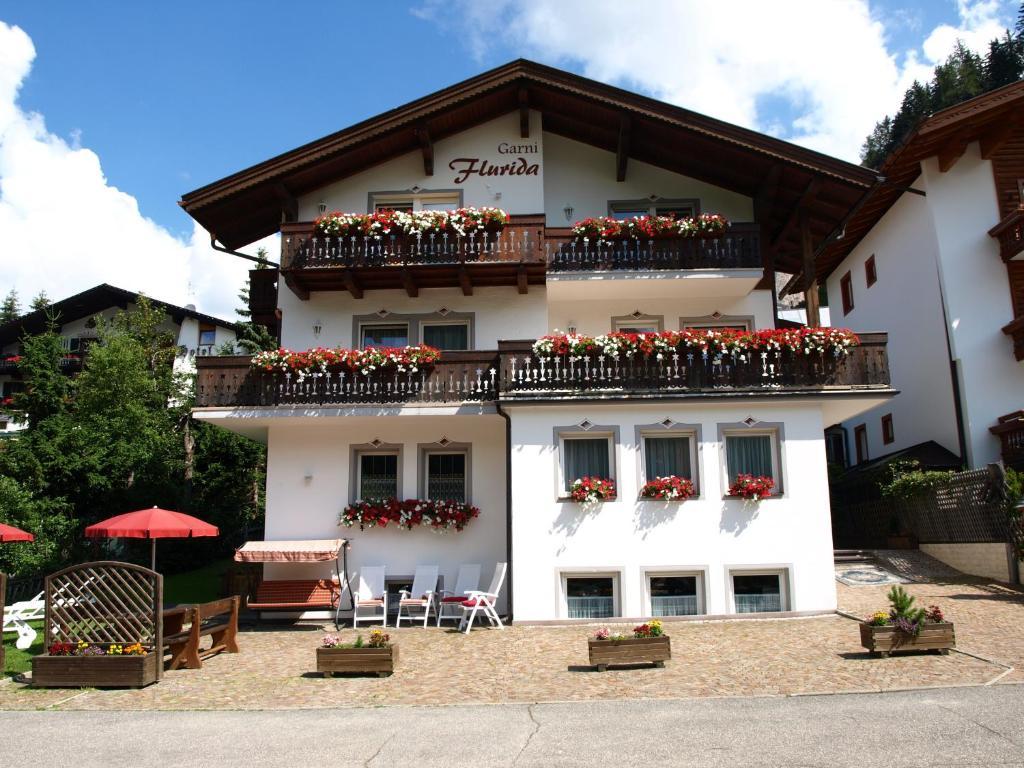 Garni Flurida Bed & Breakfast Selva di Val Gardena Exterior foto